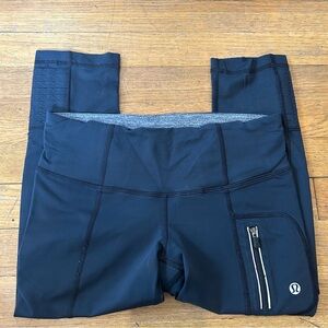 Lululemon Crops with Zipper Pocket